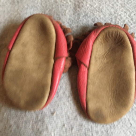 Leather moccasins - Picture 2 of 2